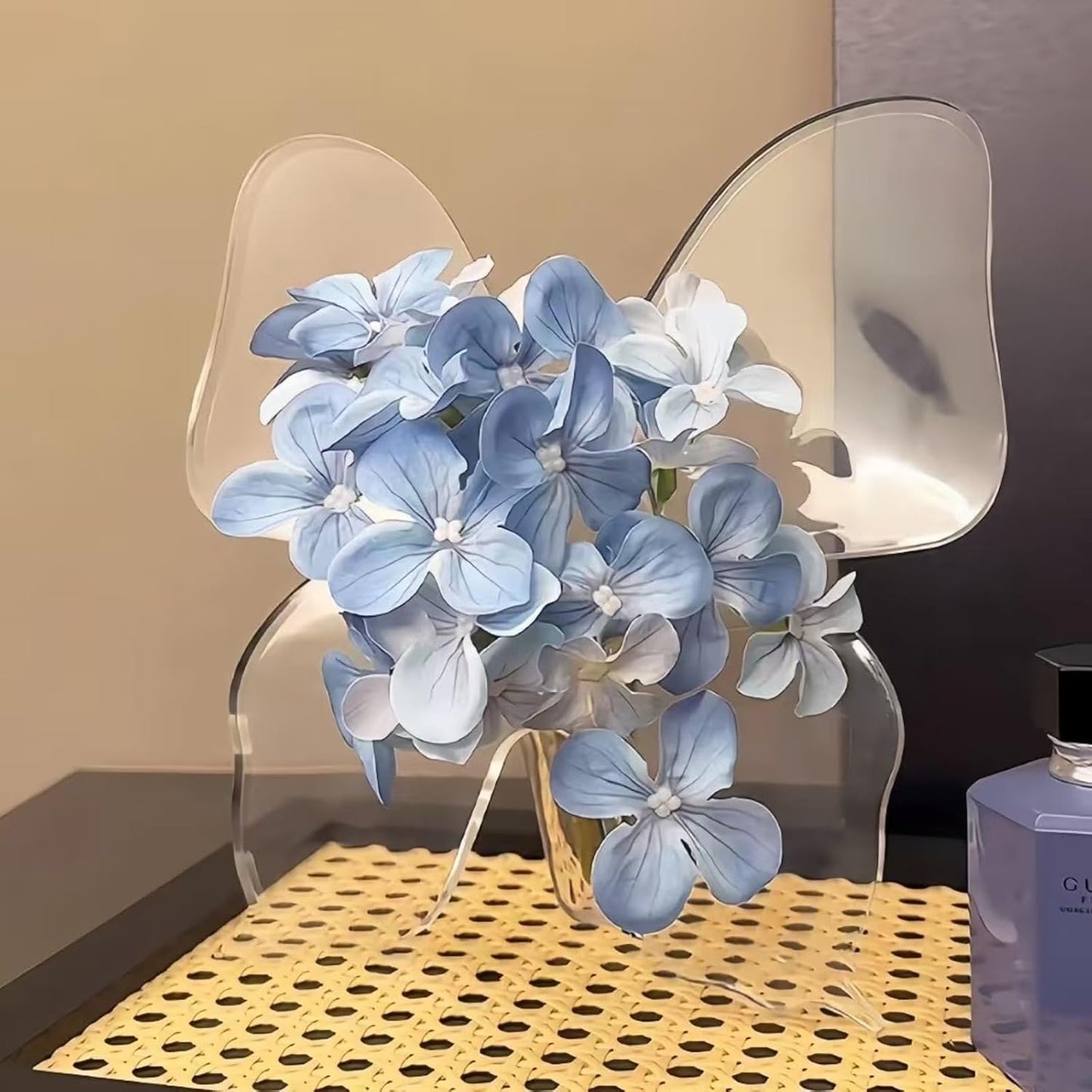 Butterfly Shaped Stylish Flower Holder